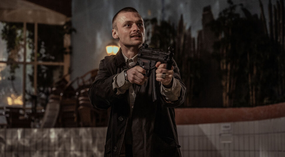 Jonas Smulders in Ferry 2