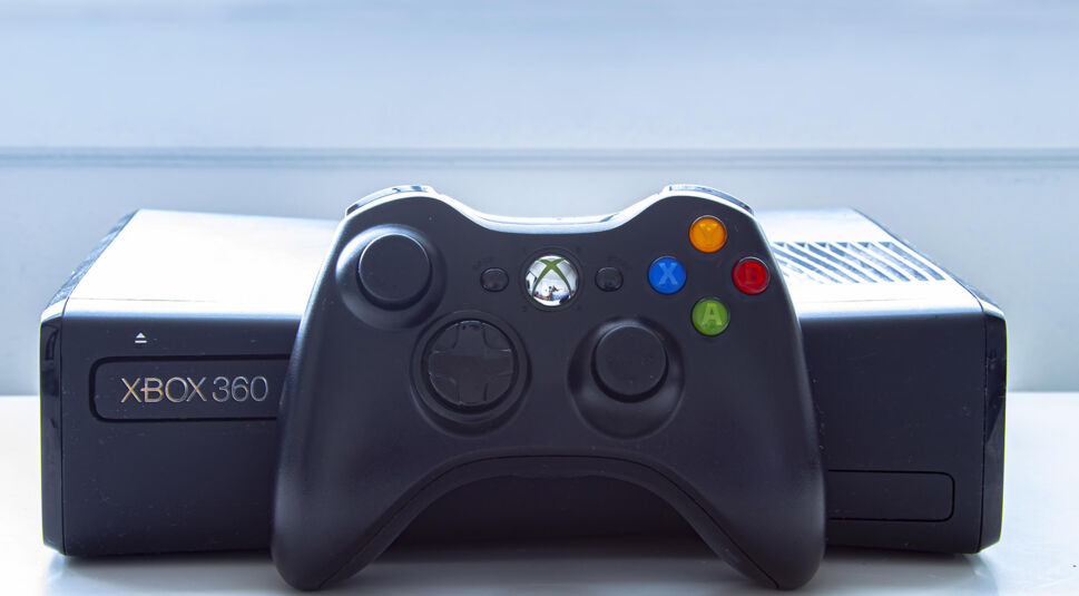 Die Xbox 360 und der Originalcontroller
