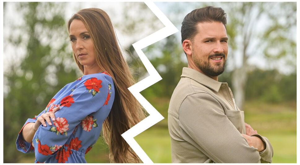 Auf dem Bild in dem Artikel zu den Prominent getrennt Staffel 4 Paaren sind Christina und Marco zu sehen, getrennt durch eine gezackte Linie. Christina trägt ein blaues Kleid mit roten Blumen und schaut mit ernstem Blick in die Kamera. Marco steht ihr gegenüber in einem beigefarbenen Hemd und lächelt leicht, beide posieren mit verschränkten Armen vor einem grünen, natürlichen Hintergrund.