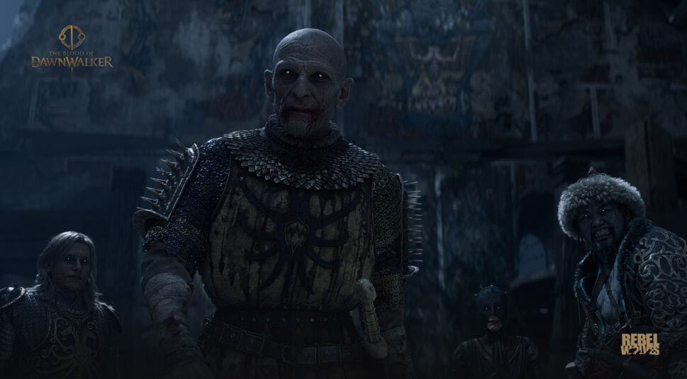 Auf diesem Bild aus "Blood of the Dawnwalker" sind vier düstere Charaktere in einer unheimlichen Szene zu sehen. Im Vordergrund steht ein furchteinflößender Krieger mit kahlem Kopf, blutverschmiertem Mund und einer Rüstung mit Stacheln und einem Symbol auf der Brust. Im Hintergrund erscheinen drei weitere Figuren: links ein blasser Mann mit langen Haaren in verzierter Rüstung, rechts ein kräftiger Mann mit Fellmütze und bedrohlichem Grinsen, sowie eine kleinere, maskierte Gestalt. Die dunkle und beklemmende Atmosphäre unterstreicht die bedrohliche Stimmung.