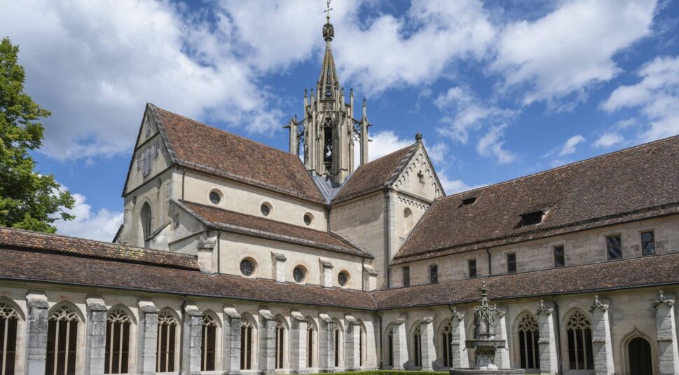 Blick auf die Klosterkirche des Klosters Bebenhausen