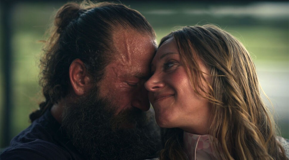 Brian Johnson und seine Frau in Untold: The Liver King