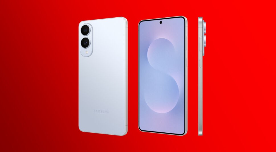 Das offizielle Produktbild zeigt das Samsung Galaxy S25 Edge aus drei Perspektiven: Rückansicht, Frontansicht und Seitenansicht. Die Rückseite in Icyblue präsentiert zwei Kameralinsen in vertikaler Anordnung. Die Front zeigt das randlose Display mit zentraler Punch-Hole-Kamera, die Seitenansicht betont das schlanke Gehäuse und das leicht herausstehende Kameramodul. Der rote Hintergrund sorgt für starken Kontrast und Fokus auf das Design.