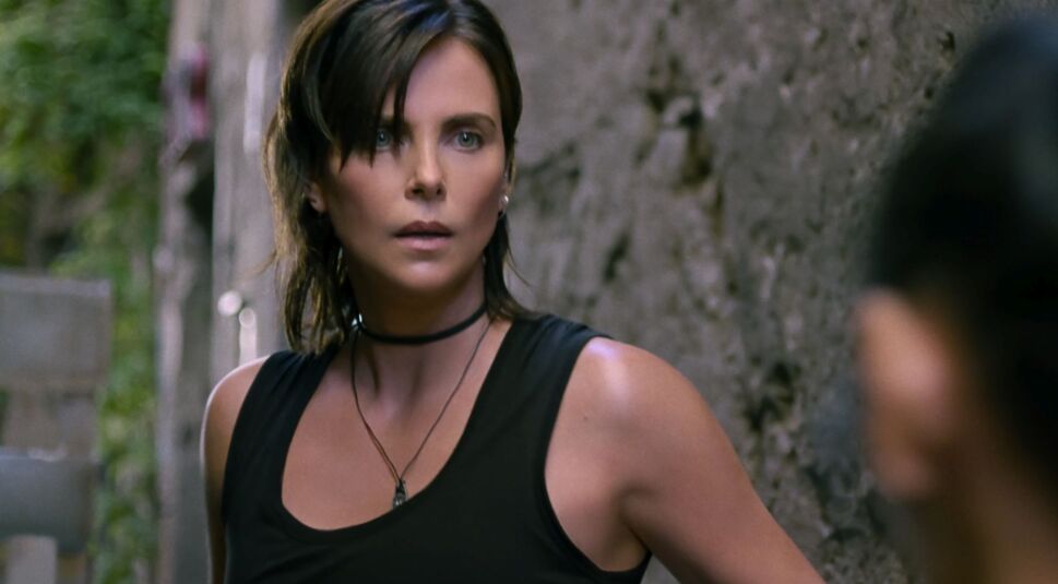 Charlize Theron als Andy in einer Szene von "The Old Guard 2"