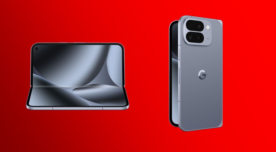 Auf dem Bild ist zwei Mal das Google Pixel 10 Pro Fold in der Farbe Moonstone (Grau) zu sehen.