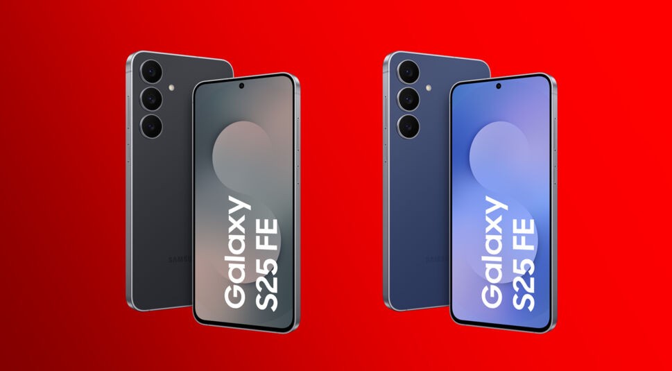 Das Samsung Galaxy S25 FE wird hier in zwei Farbvarianten präsentiert: links in Schwarz, rechts in Blau. Beide Geräte sind jeweils von vorn und von hinten zu sehen.