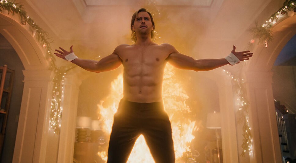 Pierson Fodé in A Merry Little Ex-Mas