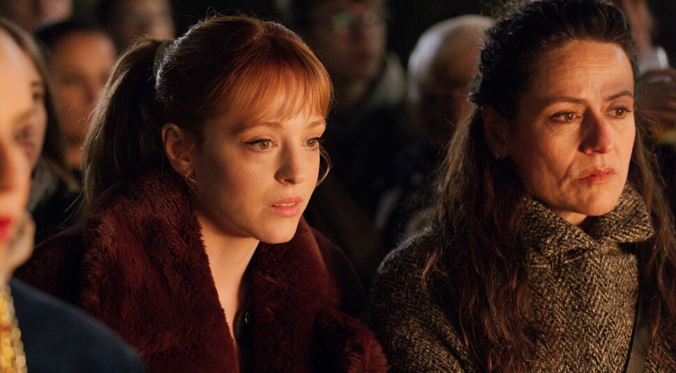 Catalina Sopelana und Itziar Ituño am Ende von Der Kristallkuckuck