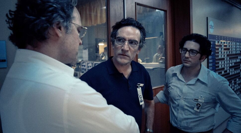 Peter Sarsgaard, Ben Chaplin, John Magaro in dem Film "September 5"