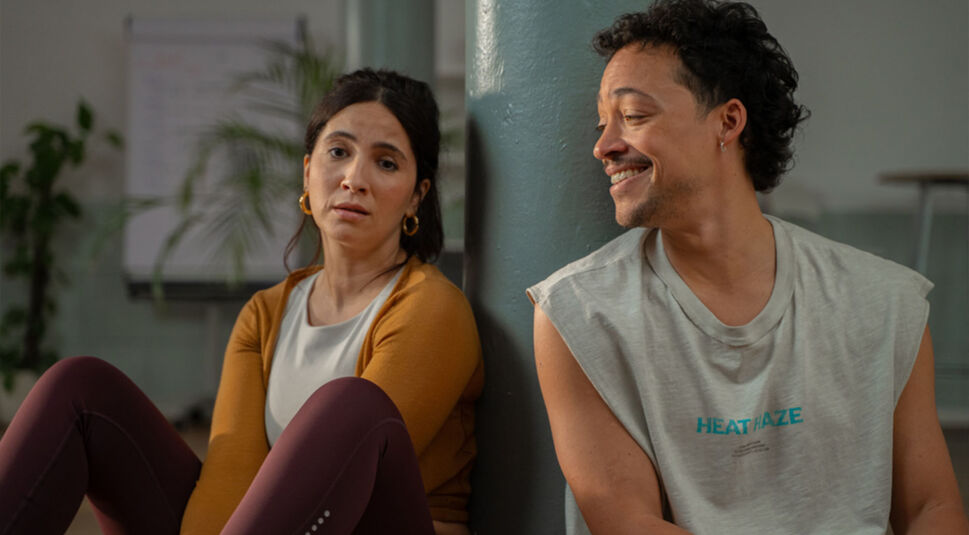 Aurel Mertz und Chryssanthi Kavazi in the other gAIrl