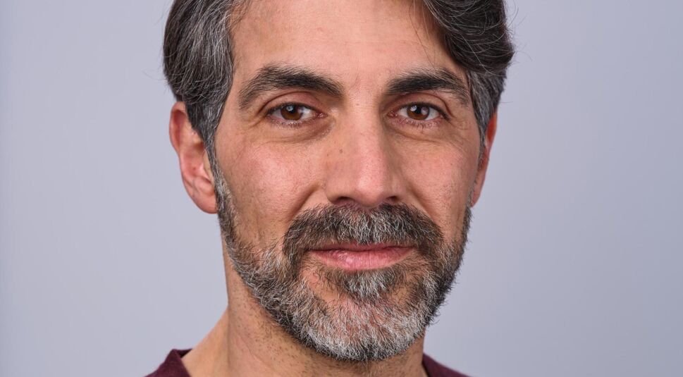 Teil der Unter uns-Besetzung Harun Yildirim als Ferhat Gülek