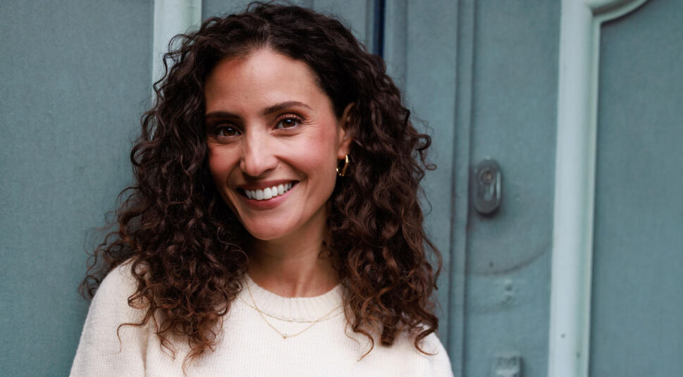 Teil der Unter uns-Besetzung Nadine Menz als Naomi Schönfeld