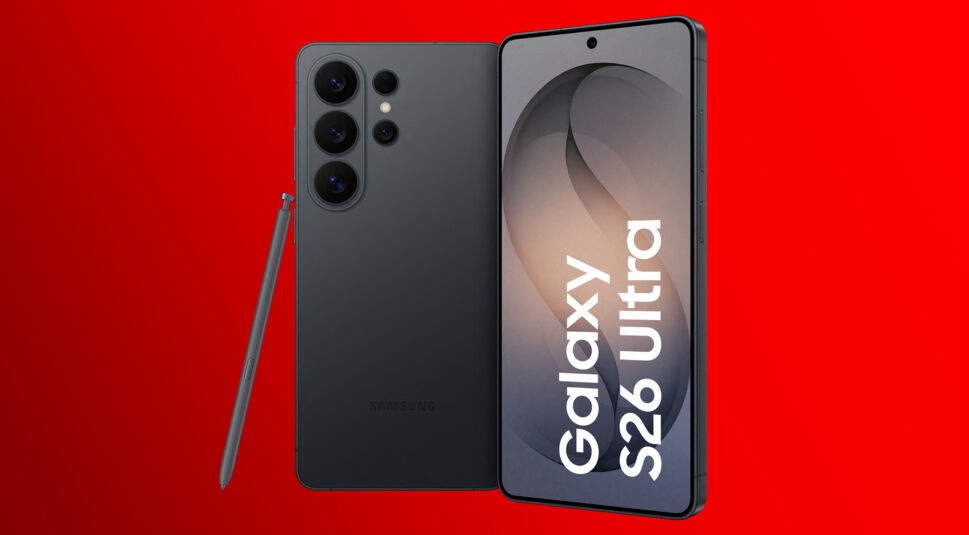 Das S26 Ultra von vorn und hinten. Das Smartphone ist außerdem mit dem S Pen abgebildet. Alles ist vor rotem Hintergrund platziert.