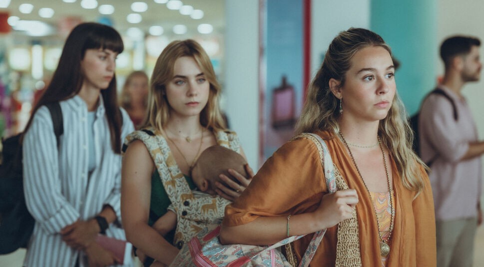 Paula Usero, Clara Galle und Claudia Salas in Jene Nacht