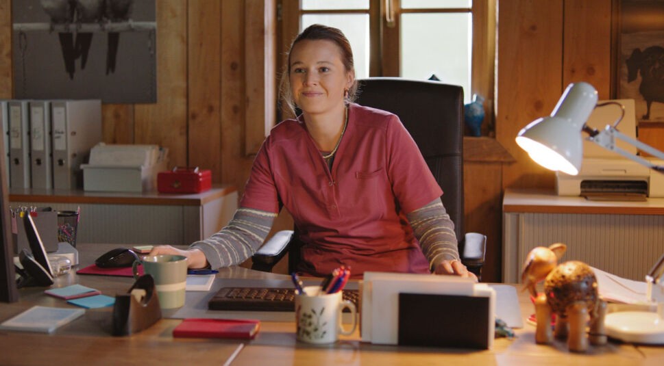 Klara Eham als Paula Wallner in der ZDF-Serie "Die Maiwald".