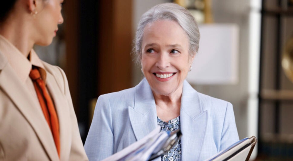 Auf dem Bild in den GigaTV-Highlights im Juni 2026 siehst Du Madeline „Matty“ Matlock, gespielt von Kathy Bates, aus der Serie „Matlock“ Staffel 2.