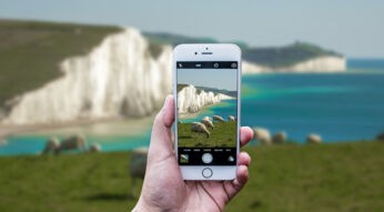 Mit dem Smartphone kannst Du großartige Urlaubsbilder aufnehmen