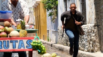 Will Smith läuft in Gemini Man durch ein Straße. Foto: Paramount Pictures