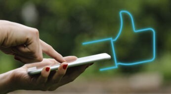 Smartphone und Like Icon