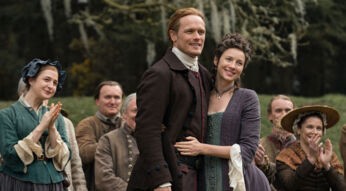 Sam Heughan und Caitriona Balfe in Staffel 5 von Outlander