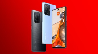 Das neue Xiaomi 11T Pro in Meteorite Gray und Celestial Blue von vorne und hinten.