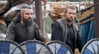Zwei Wikinger in "Vikings: Valhalla".