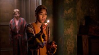 Ein Mädchen im Keller