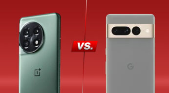 Smartphones OnePluss 11 und Pixel 7 Pro von hinten nebeneinander vor rotem Hintergrund