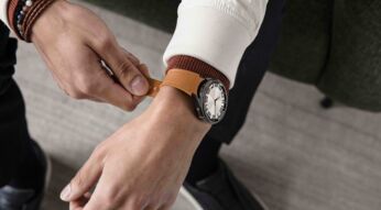 Die Galaxy Watch6 Classic am Handgelenk