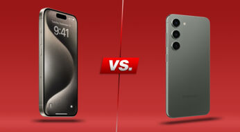 Das iPhone 15 und das Galaxy S23 vor rotem Hintergrund