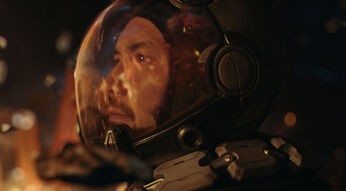 starfield astronaut blickt in ferne