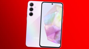 Das Smartphone Galaxy A35 von vorne und hinten vor rotem Hintergrund