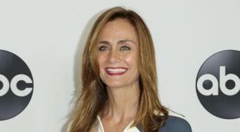 "Fire Country"-Star Diane Farr bei einem ABC-Event