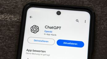 Die App-Seite von ChatGPT ist im Google Play Store geöffnet
