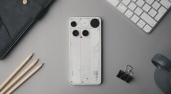 Die Rückseite des Nothing Phone (3).