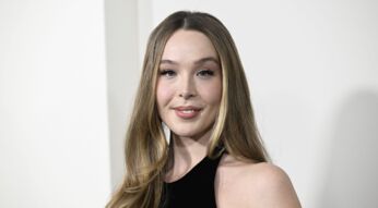 Ella Beatty bei der Premiere von FX's "Feud: Capote Vs. The Swans"