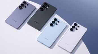 Das Galaxy S26 Ultra in den Farben Cobalt Violet, Black, Skye Blue und White.