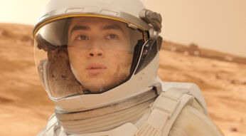 Sean Kaufman als Astronaut Alex Baldwin in Staffel 5 von "For All Mankind".