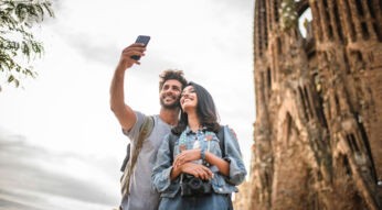 prepaid-im-ausland-nutzen-featured-ausland-roaming-daten-telefonieren-sms-istock