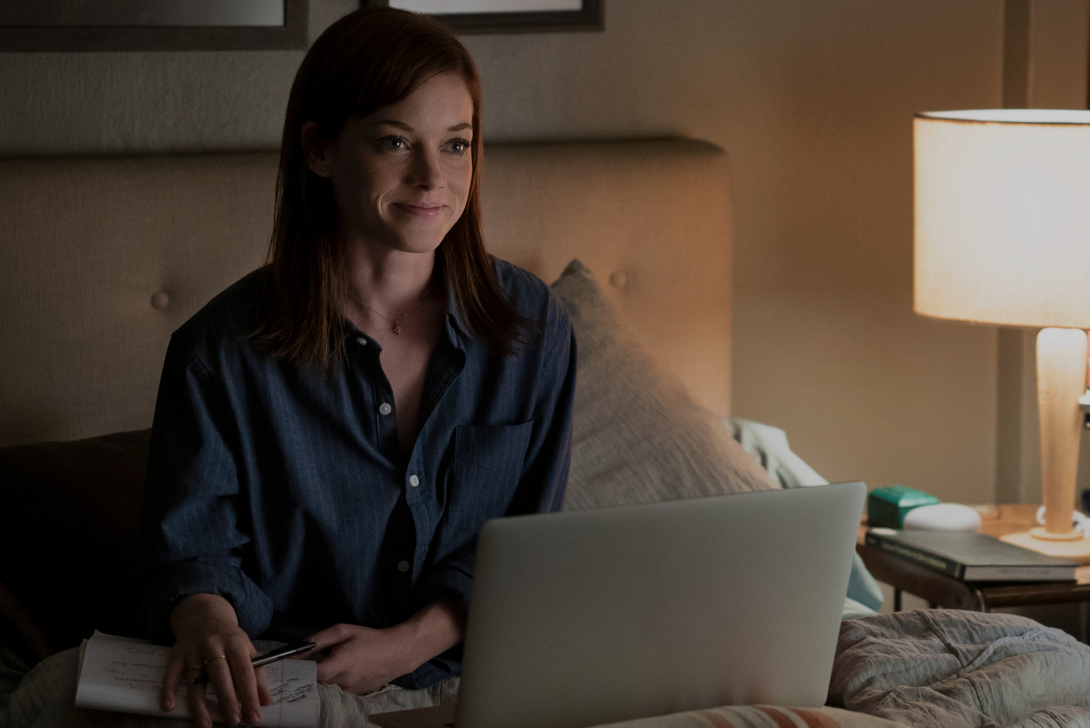 Jane Levy als Lisa Donovan in What/If