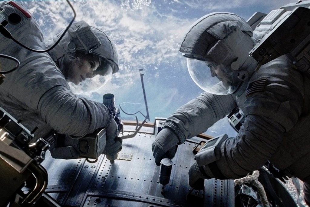 Sandra Bullock & George Clooney in Gravity