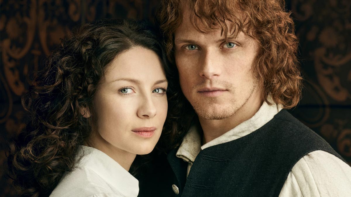 Sam Heughan als Jamie Fraser und Caitriona Balfe als Claire Fraser in Outlander