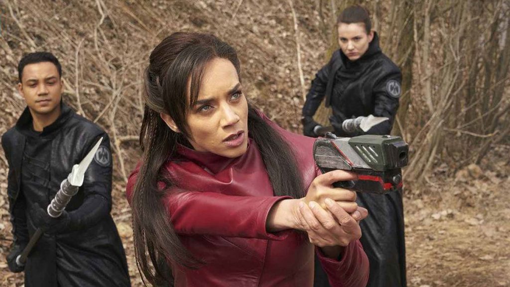 Hannah-John Kamen in Killjoys Staffel 4