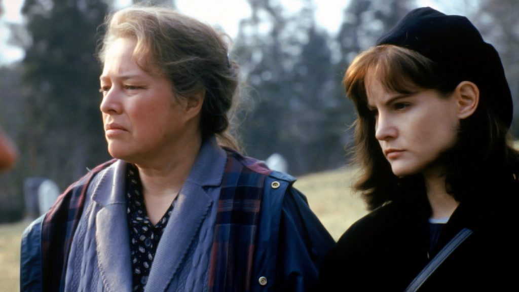 Kathy Bates und Jennifer Jason Leigh in Dolores