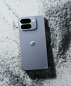 Die Rckseite des Google Pixel 10 Pro Fold, die das Kameramodul zeigt